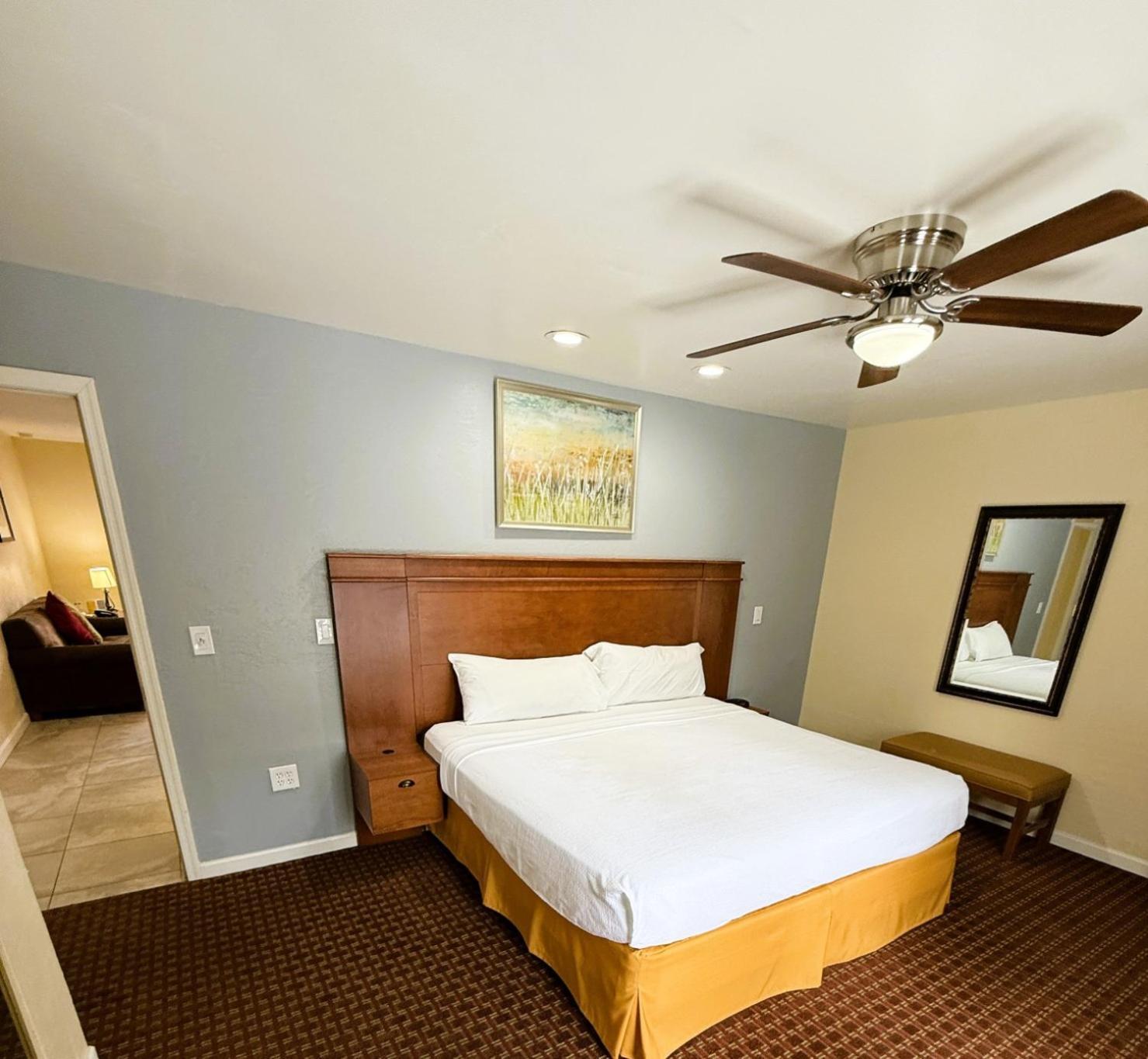Roundhouse Resort Pinetop-Lakeside Phòng bức ảnh