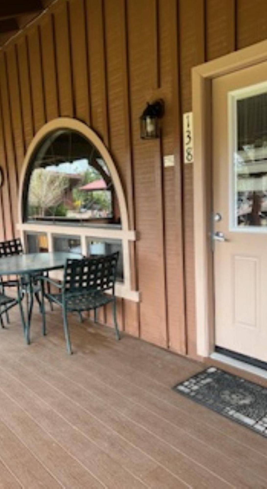 Roundhouse Resort Pinetop-Lakeside Phòng bức ảnh
