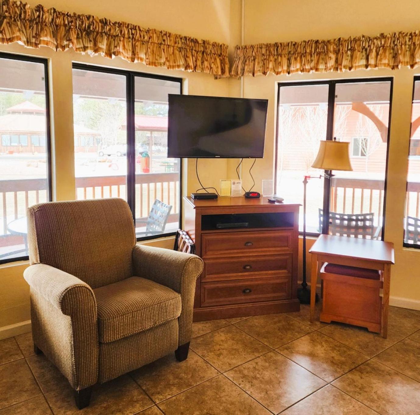 Roundhouse Resort Pinetop-Lakeside Phòng bức ảnh